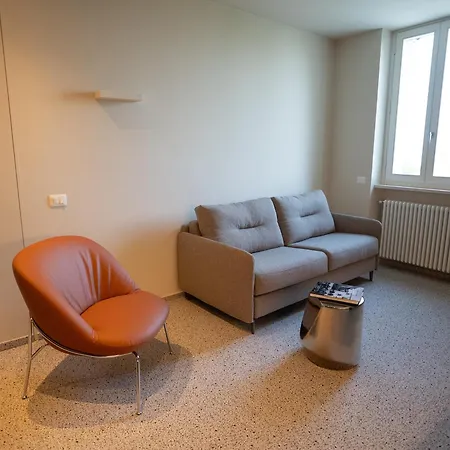 Revedin Apartman *